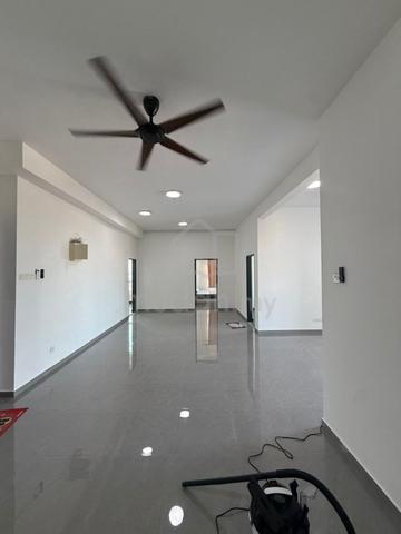 D'Carlton Seaview Residences 1
