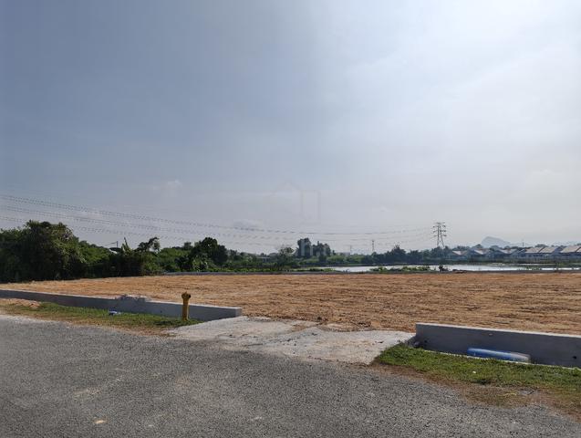 Land for Rent in Ipoh. Tanah untuk disewa di Ipoh.  1