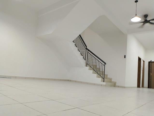 2 Storey New House Taman Scientex Kundang Jaya, Rawang. 1
