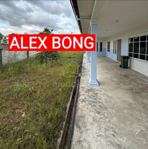 CORNER DOUBLE STOREY TERRACE SALE At TAMAN BERLIAN STABIL SAMARAHAN 5