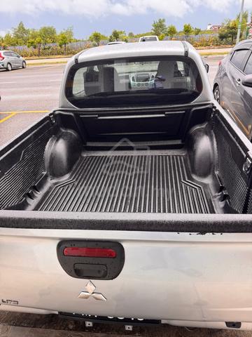 2011 Mitsubishi TRITON 2.5 LITE KA4TNJNMR - 2