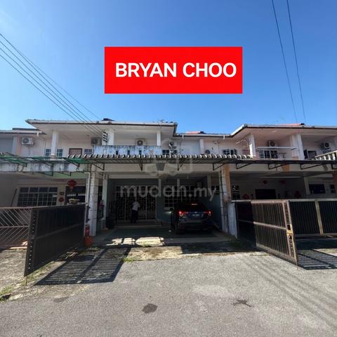DOUBLE STOREY INTERMEDIATE HOUSE FOR RENT At SENTOSA KUCHING SARAWAK 1