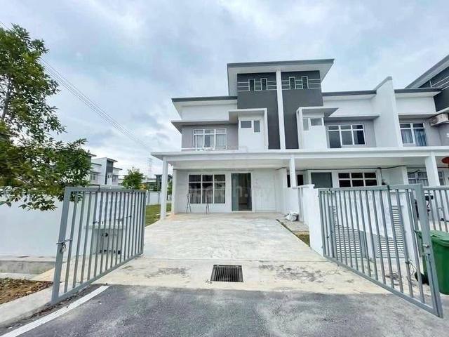 CORNER LOT 🔥 CHEAPEST 2 Storey Terrace House Tasik Kesuma Semenyih 1