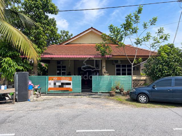 For Sale : Banglo Setingkat Sungai Isap Damai , Kuantan 1