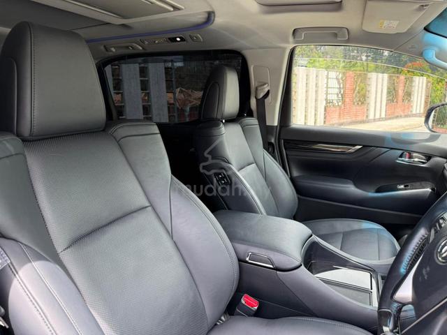 Toyota VELLFIRE 2.5 ZG (A) FACELIFT *PILOT SEAT - 5