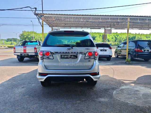 2012 Toyota FORTUNER 2.7 V TRD SPORTIVO (A) - 4