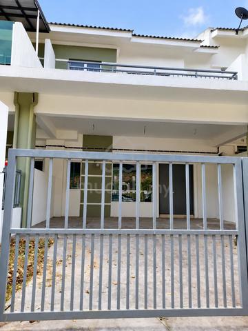 Seremban 2  Taman Kerisi Double Storey House For Rent 1