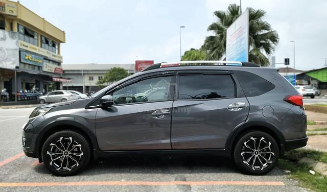 2017 Honda BR-V 1.5 E (A) With SC RCD🔥 FLASH SALE - 3