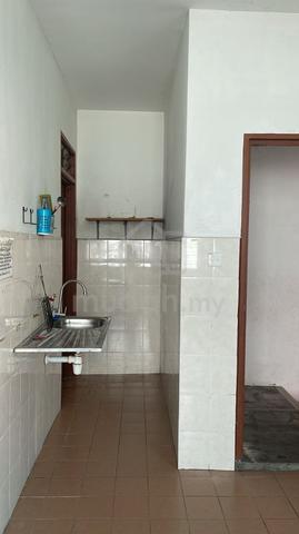 Townhouse Tg Minyak Perdana 1
