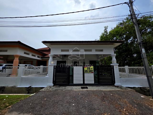 1.5 Storey Semi D Endlot House Saujana Indah Bukit Katil 1