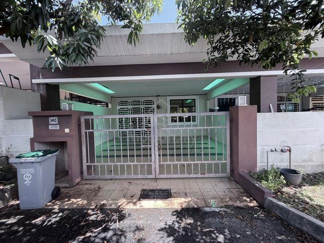 Nusa Intan Senawang Teres 1Tingkat 4Bilik 22x70 Kitchen Cabinet Loteng 1