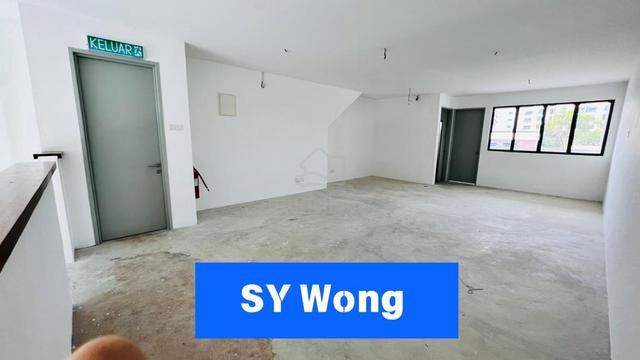 【Facing Road】1.5 storey shop at Sunway Wellesley /BM town 5