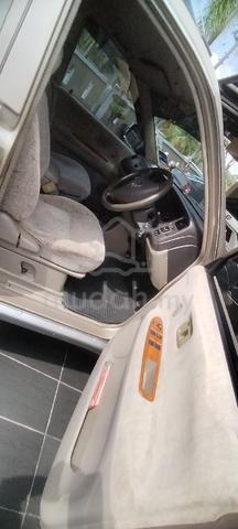 2004 Toyota UNSER 1.8 GLI FACELIFT (A) - 4