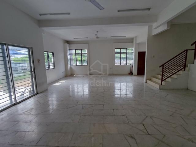 2sty Semi-d Taman Dato Hormat Telok Panglima Garang 1