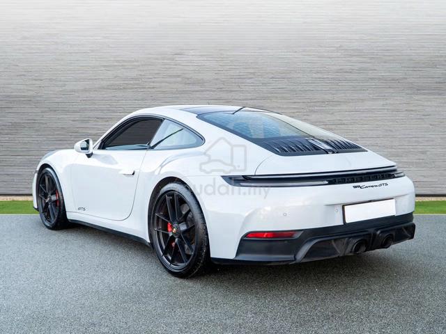 2025 Porsche 911 Carrera GTS (992 II) APPROVED CAR - 2
