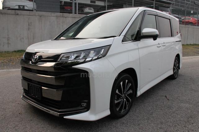 2022 Toyota NOAH 2.0 SZ (A) - 3