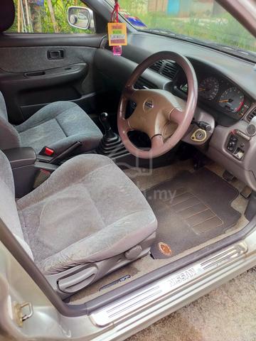 1997 Nissan SENTRA 1.6 L (M) - 4