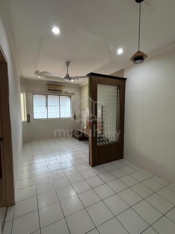 Apartment Pasir Putih 1