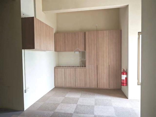 Larkin Town Shoplot Second Floor For Rent 1