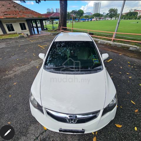 2010 Honda CIVIC 1.8 Direct owner - 4