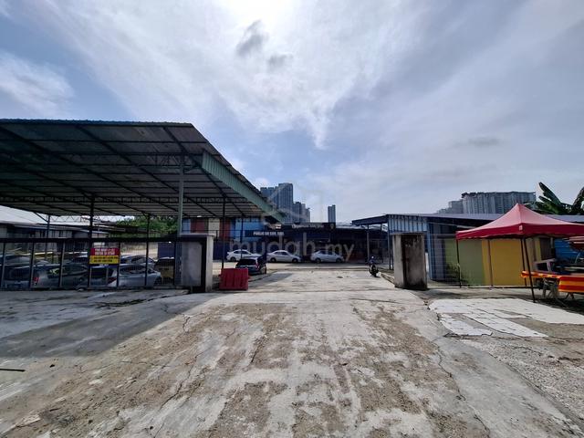 Commercial Land Lot Showroom For Rent / To Let Batu 9 Cheras Selangor 1