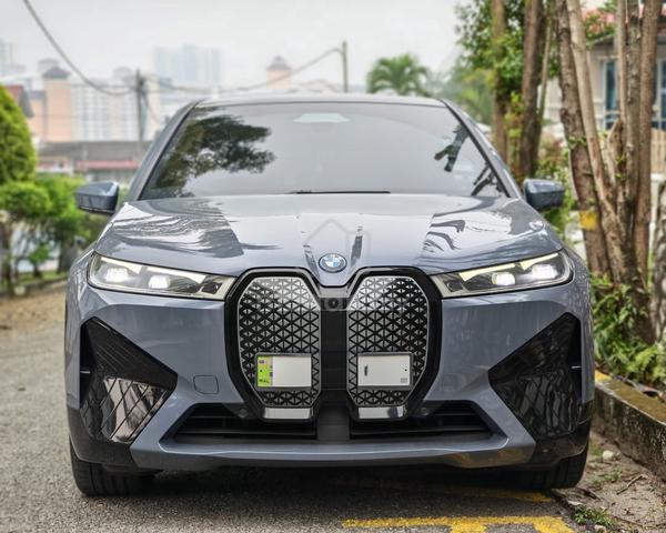 EV LOCAL 11K KM NEW 2023 Bmw IX 1.0 XDRIVE40 SPORT - 3