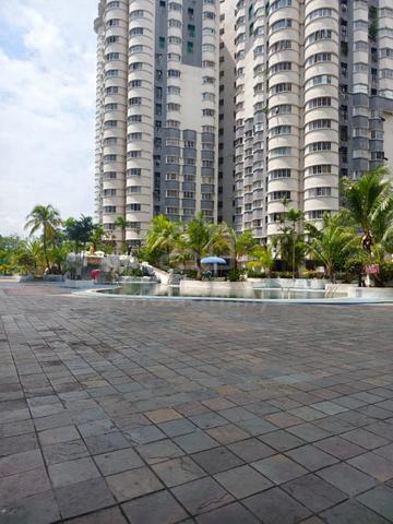 Regency Condominium 1