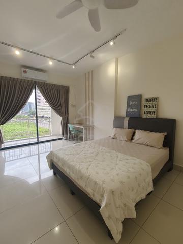 Cosy Spacius Balcony Room at Melaka Raya 1