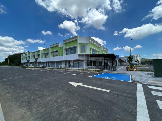 Facing Main raod Shoplot Putrajaya Presint 11 @ Sasana Niaga for rent 1