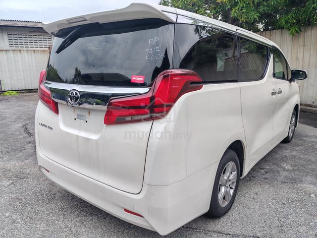 2023 Toyota Alphard 2.5 Xspec 8 seater - 2