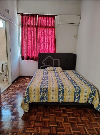 Room for rent 1