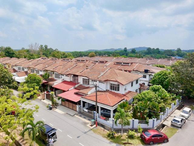 CORNER OPEN FACING & NON BUMI 2 Storey Terrace Bandar Seremban Selatan 1