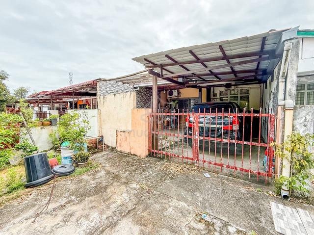 Facing Open Single Terrace Taman Sri Bayu, Bagan Lalang 1