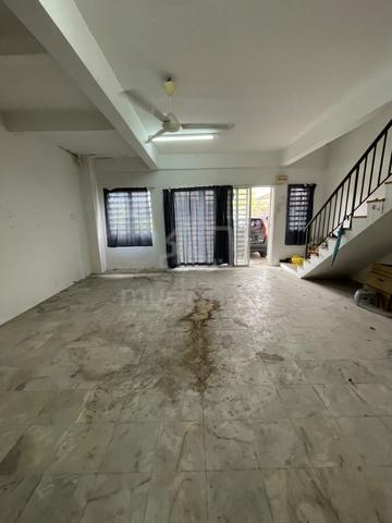 Taman Pekatra Indah Simpang Ampat house below 300k  for sale 1