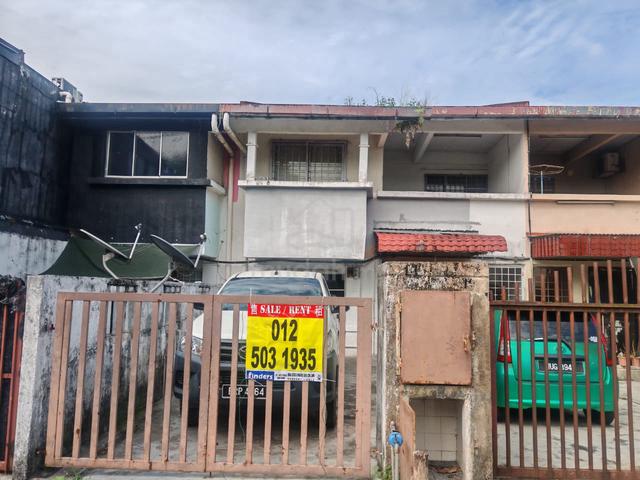 2 storey Town House (Grd floor) -Taman Sri Sentosa @ Klang -Ready 15/7 1