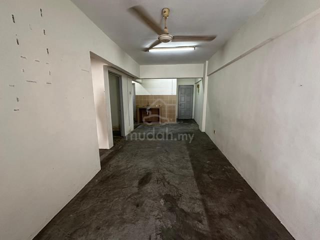 Saujana Ria Aparment 1
