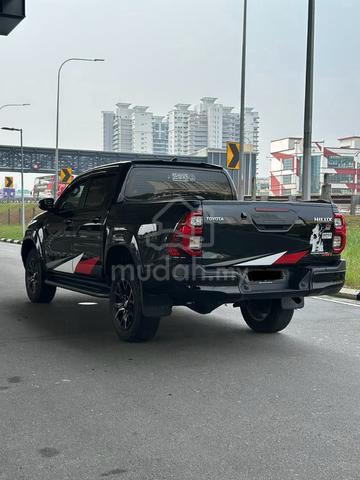 2023 Toyota HILUX 2.8 GR SPORT AUTO 4WD - 4