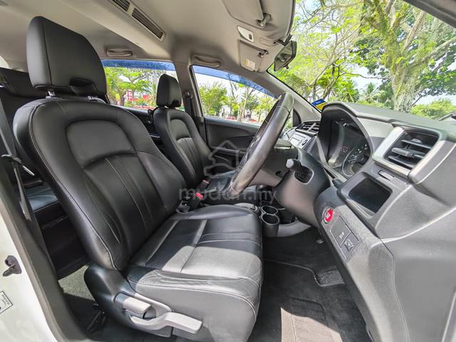 Full Service BR-V V 1.5 Full Loan 2017 Honda BRV V - 5