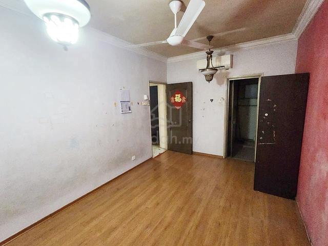 Kenanga Apartments (Pusat Bdr Puchong) 1