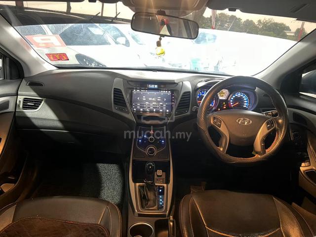 2015 Hyundai ELANTRA 1.6 ELEGANCE FACELIFT (A) - 5