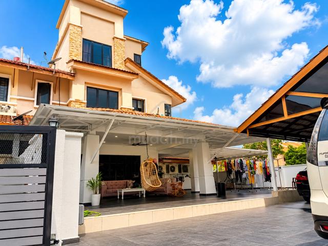Nusa Putra Nearby To Surau & Cyberjaya 3 STOREY CORNER [CUL DE SAC] 1