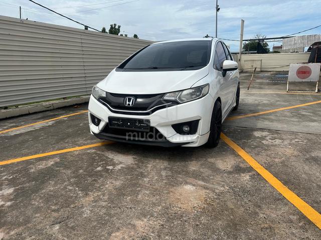 2015 Honda JAZZ 1.5 V (A) - Free Warranty 3 Tahun - 2