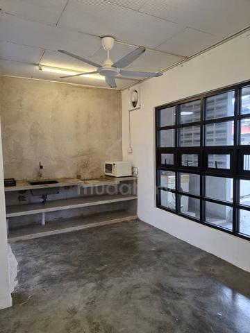 1.5 Storey Terrace House For Rent Permatang Tinggi 1