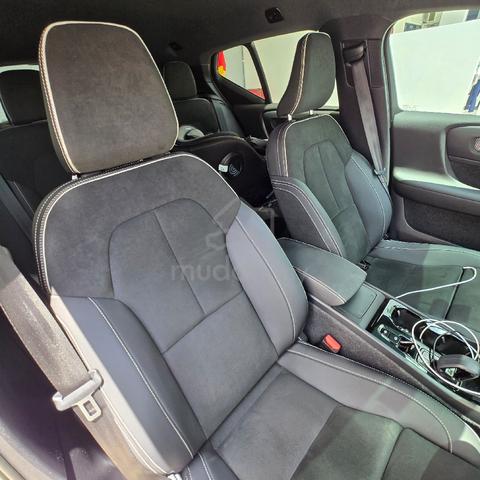2023 Volvo XC40 2.0 B5 ULTIMATE MY22 (A) - 5