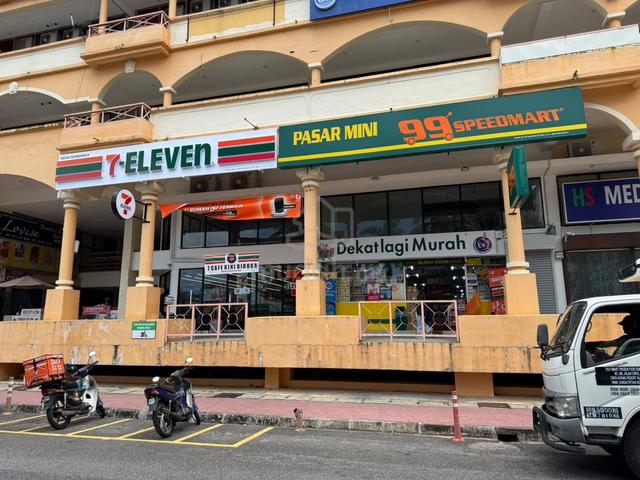 2 Adjoining 1F Shoplot @ Eden Parade,  Batu Ferringhi For RENT 1
