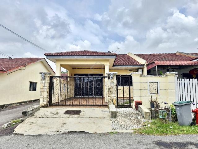 Renovated End Lot Teres Setingkat Taman Paya Emas Paya Rumput Melaka 1