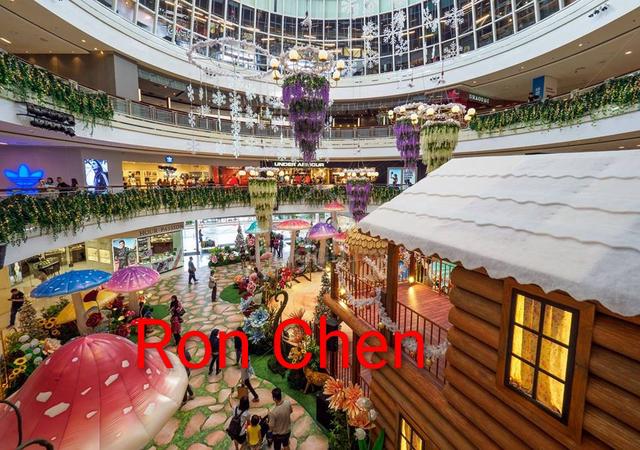 Retai Lot Queensbay Mall Penang 1