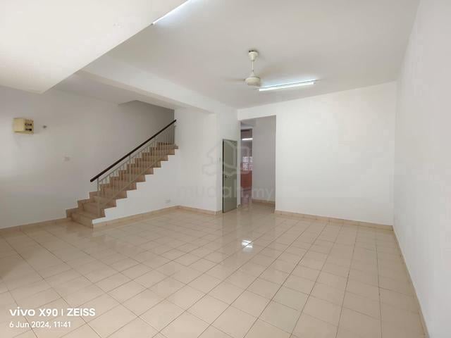 Full Extend 22x70 BPP 2 Storey Putra Permai Equine MRT Seri Kembangan 1