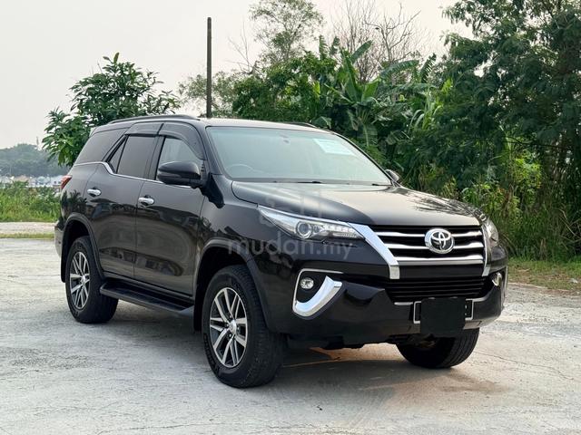 (OTR) Toyota FORTUNER SRZ 2.7AT 2019 - 1