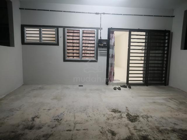 this new Teres house in tapah temoh perak... 1